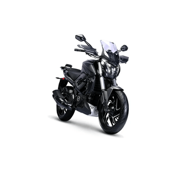 Dominar  400 Negra Mod. 2025